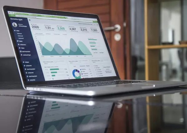 How to Grow Your Business with E-commerce in 2026